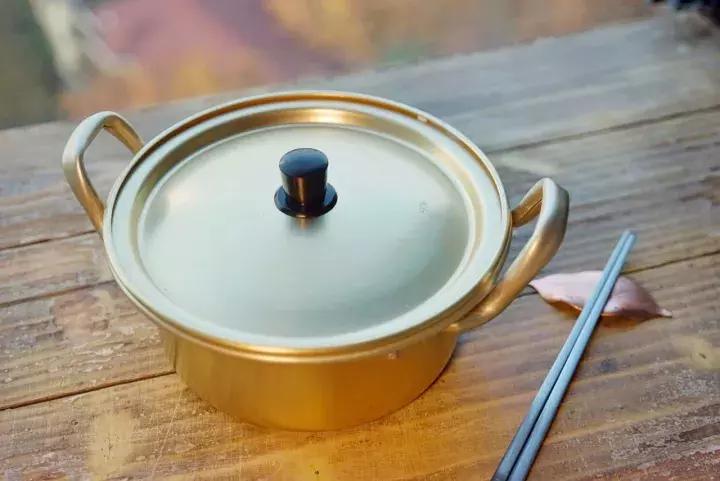 最好吃最简单的泡面的做法,买好吃的泡面