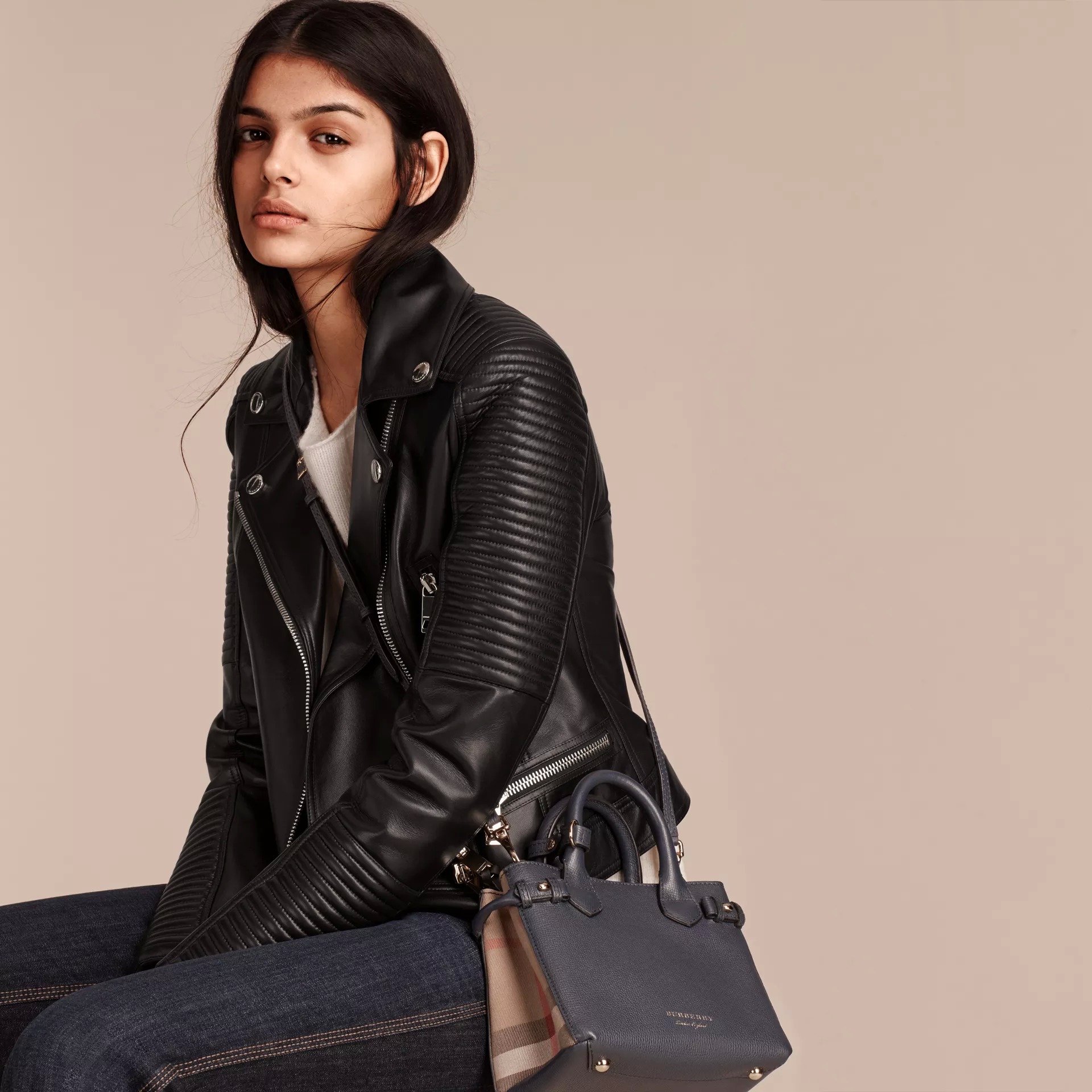 天猫京东亚马逊哪个好,阿里巴巴京东亚马逊价格对比分析