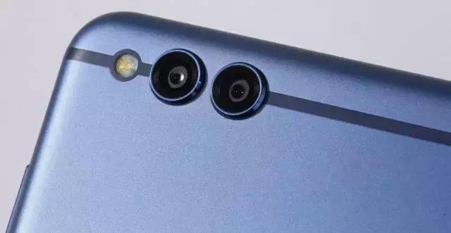 荣耀畅玩7x开箱干什么,荣耀畅玩7x评测拍照