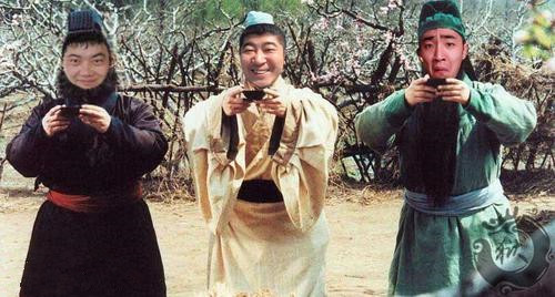 浅谈斗鱼美食区，除了三兄弟，还有纯粹教大家做饭的吗？