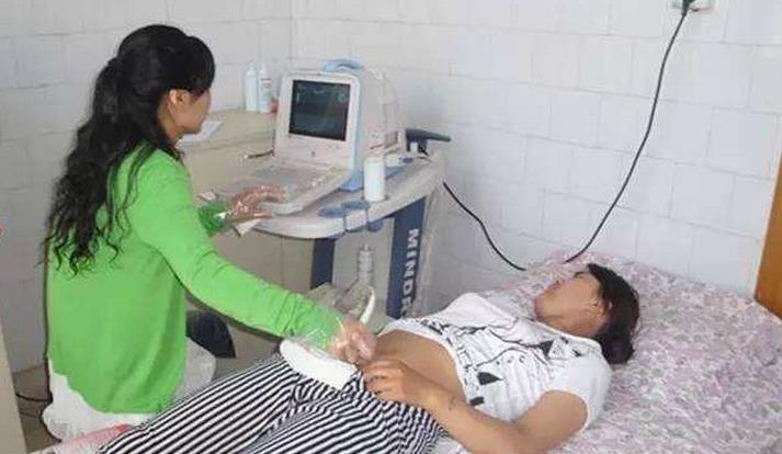 女子带环两年怎么突然怀孕了,女人带环有小孩能够要吗