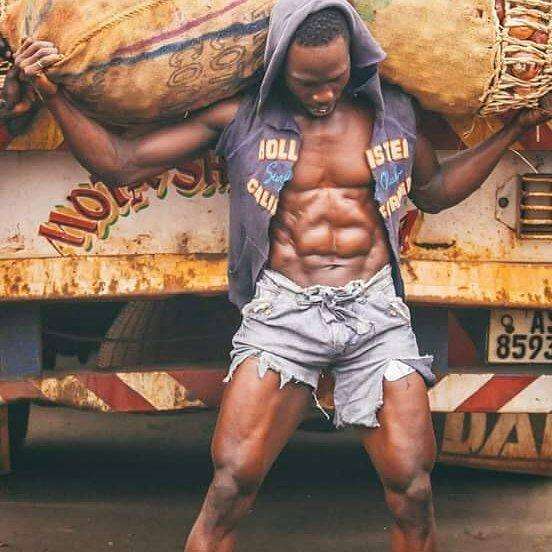 合适新手的腹肌训练方法三天见效,健身房人鱼线公狗腰训练