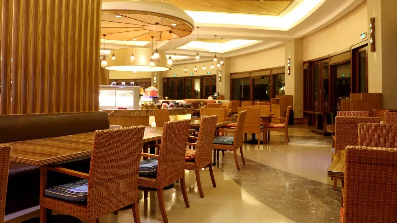 三亚万豪度假酒店攻略,三亚假日度假酒店攻略