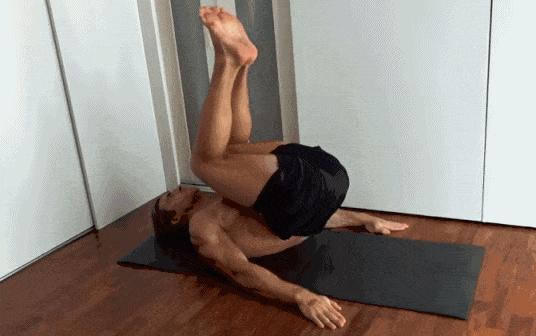 合适新手的腹肌训练方法三天见效,健身房人鱼线公狗腰训练