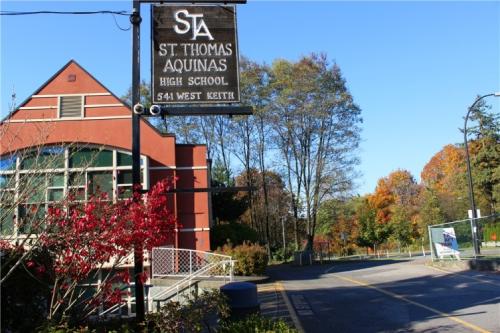 加拿大橡树中学介绍,加拿大中学详细介绍