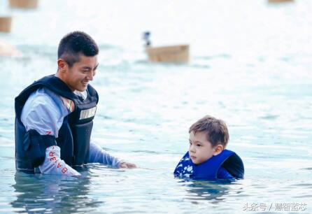 爸爸去哪儿第五季嗯哼大王,爸爸去哪儿嗯哼刚出现视频