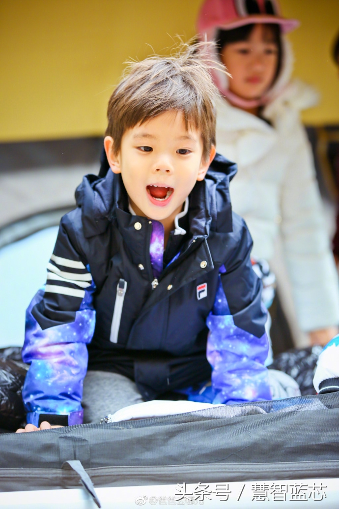 爸爸去哪儿第五季嗯哼大王,爸爸去哪儿嗯哼刚出现视频