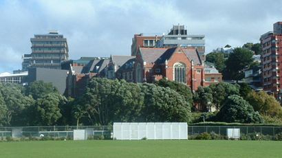 加拿大橡树中学介绍,加拿大中学详细介绍