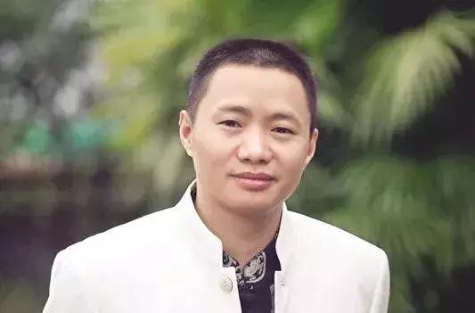 娇兰佳人和屈臣氏哪个品牌更挣钱,娇兰佳人和屈臣氏哪个比较正规