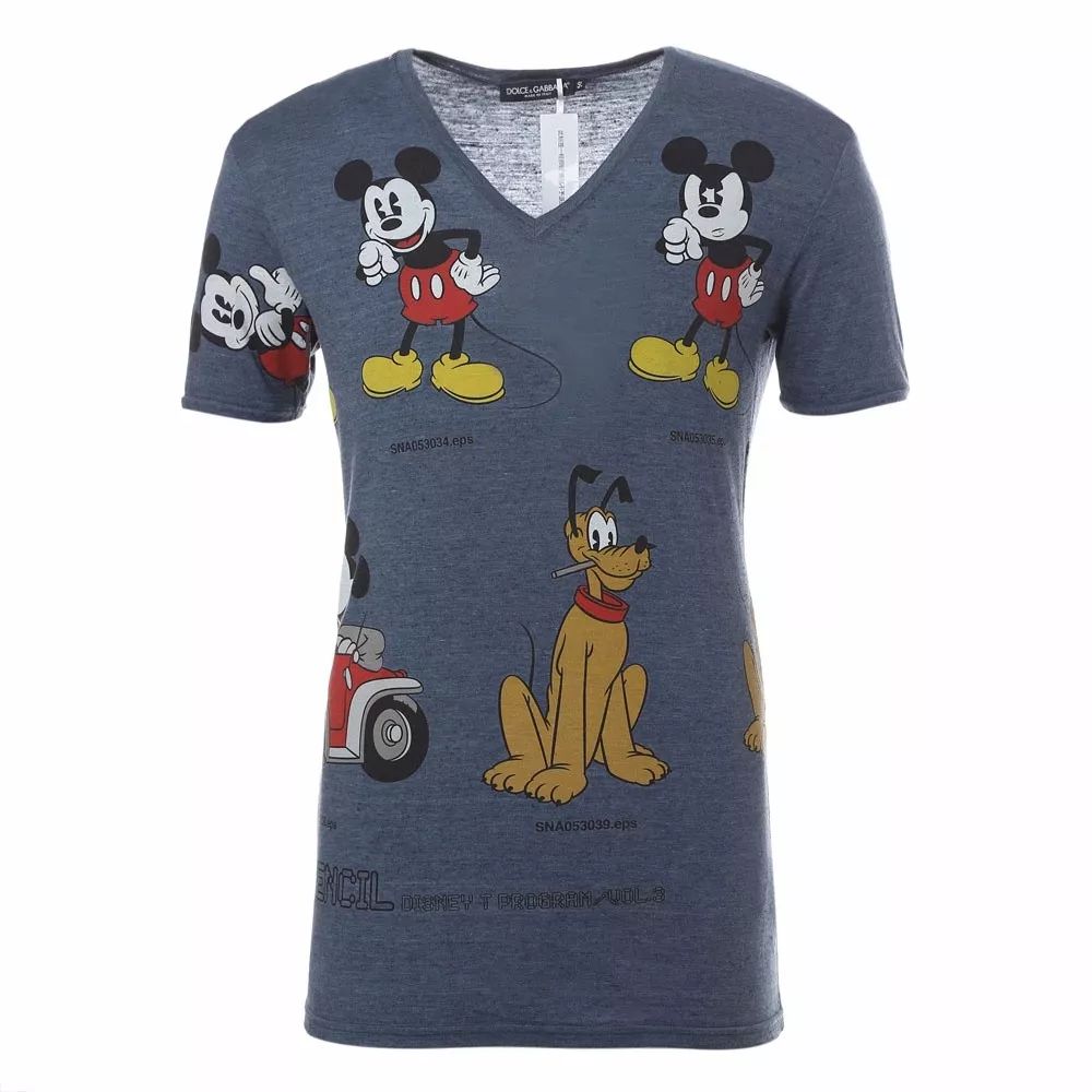 秀还没走完新款就卖光？直击NIKKIE巴黎迪士尼大秀