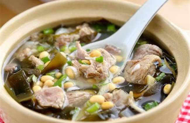 怀孕初期喝什么汤对胎儿发育最好,怀孕初期吃什么汤对胎儿发育好