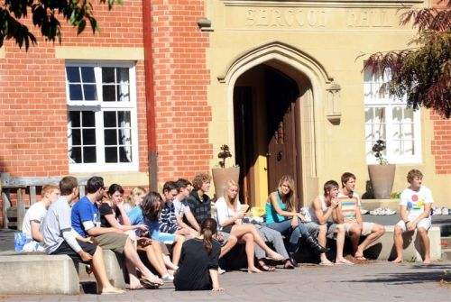 证明开普勒三定律,证明开普勒第一定律