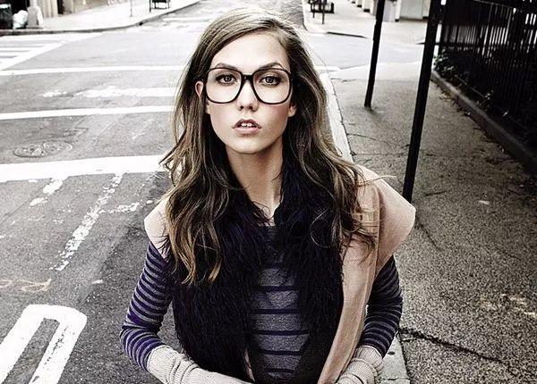 男士什么脸型合适戴什么眼镜,男生眼镜怎么选择合适自己的脸型