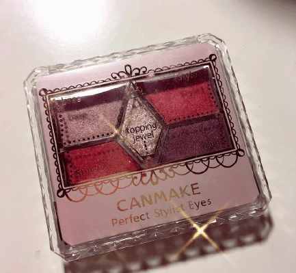 秋冬天别再用大地色了，这6个斩男盘妩媚又温柔，价格还不贵！