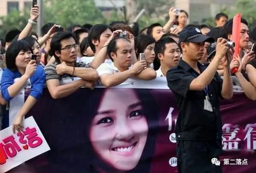 赫子铭被骂完全视频,赫子铭被怼视频