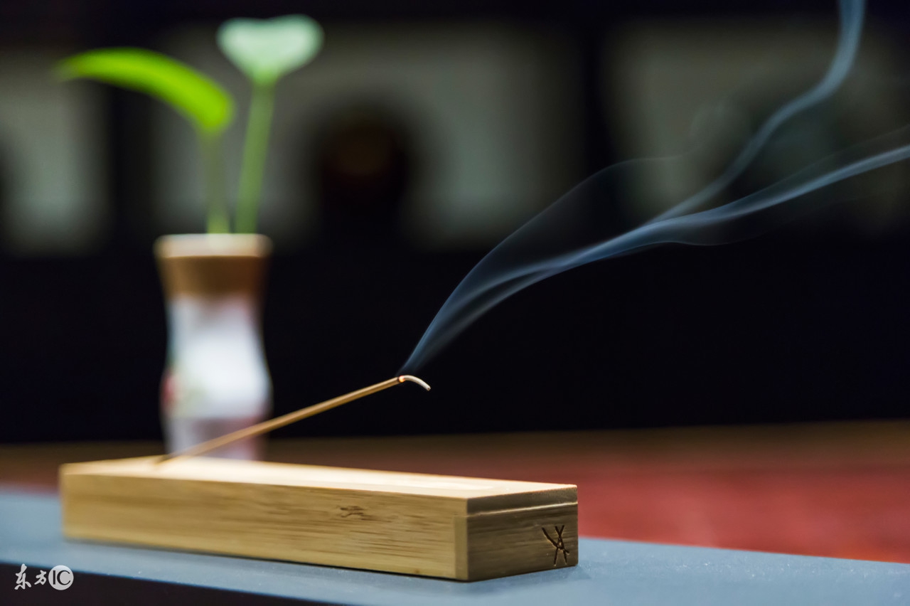 合适发朋友圈的日常生活语录,最合适发朋友圈的心灵感悟