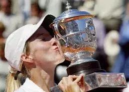 比利时双姝网球对决,比利时双姝对战威廉姆斯