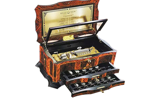 圣诞节，请送我一个八音盒