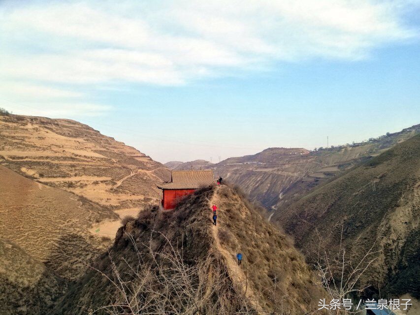 兰州冬日游景点推荐,兰州抱龙山龙脊