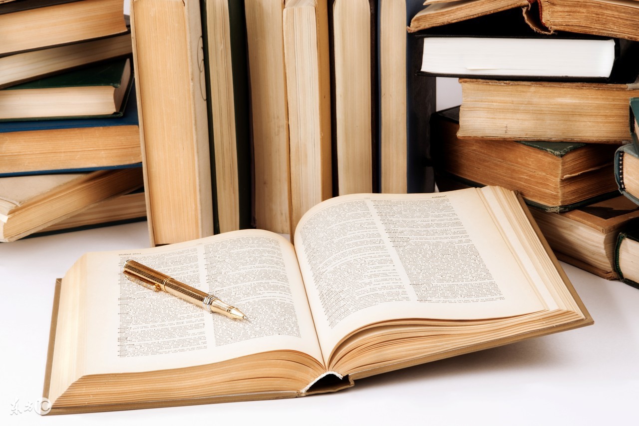 这个波兰人告诉我们能够这样把英语学好！