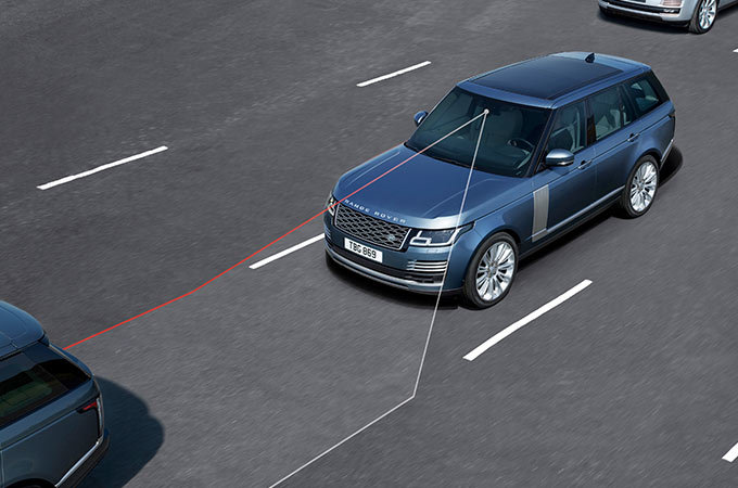 2023款揽胜创世加长版抬头显示,2018款路虎揽胜运动改装抬头显示