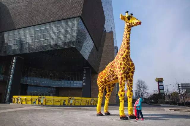 上海迪士尼乐园迷宫体验,上海迪士尼乐园奇幻谷