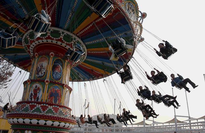 上海迪士尼乐园迷宫体验,上海迪士尼乐园奇幻谷