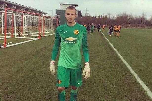 曼联买这妖人接班费莱尼，中场体系可成！他曾盛赞穆帅是世界最佳