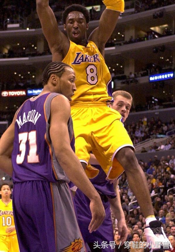 24号科比篮球鞋致敬黑曼巴,科比自己最喜欢的最强实战篮球鞋