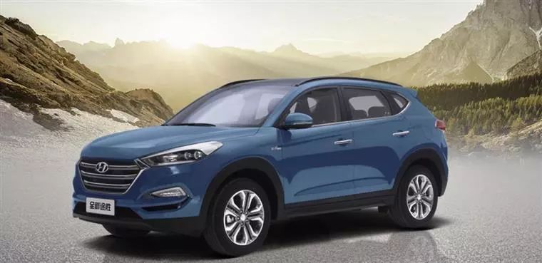 新款骐达与经典款轩逸,骐达跟轩逸哪个空间大