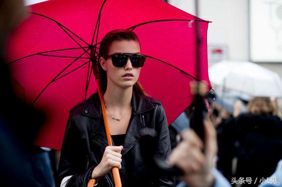 给我一个通勤包｜预算5k，不要logo