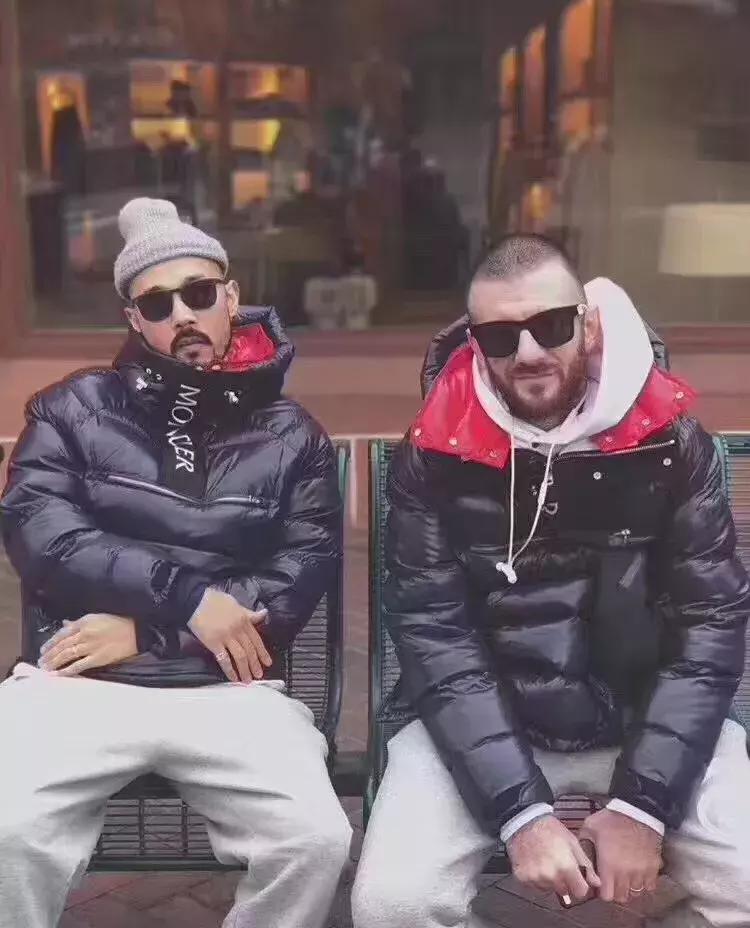 moncler羽皇经典款,moncler带你过豪华舒适冬天