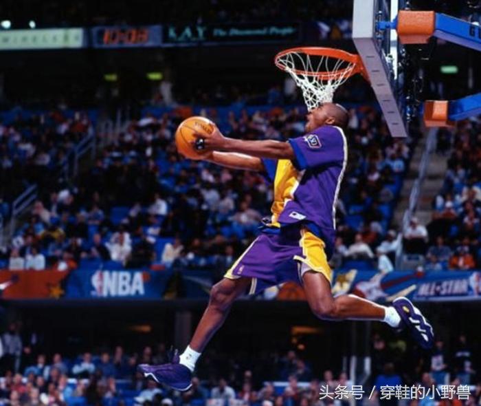 24号科比篮球鞋致敬黑曼巴,科比自己最喜欢的最强实战篮球鞋