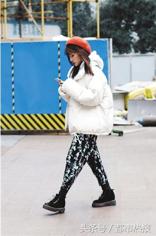 时装修身红色面包服,洋气时髦面包服