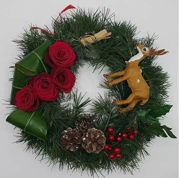 花艺视频教程气球鲜花,嘉星圣诞花环diy