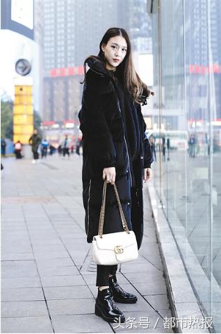 时装修身红色面包服,洋气时髦面包服