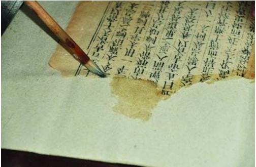 旧书污渍怎么清理,旧书去污方法