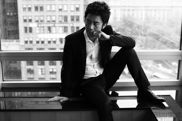 腾讯京东对唯品会笑了，另一个男人却笑不出来