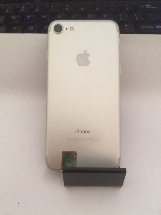 两千三入手无锁iPhone7美版，这个性价比能够有！