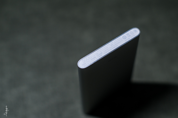 小米充电宝哪款好用,小米移动电源3和红米充电宝