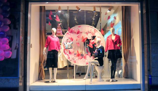 无艺术不营销「7秒」看他如何留住顾客的心