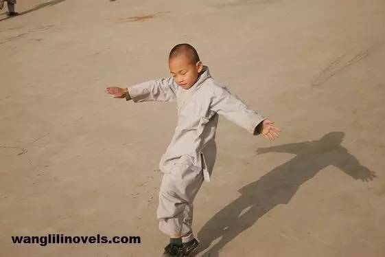 上海时装周博主视频,上海时装周时尚博主