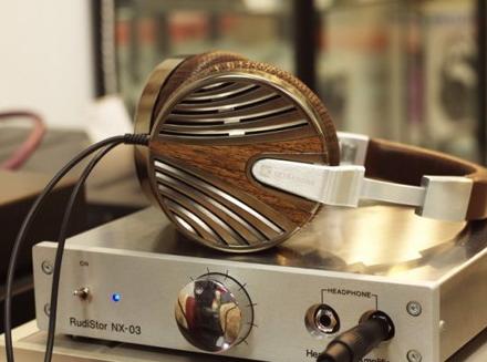 手机蓝牙耳机听歌有辐射吗,戴蓝牙耳机有多大辐射