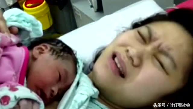 二胎妈妈偷懒没做这个检查，导致新生宝宝换血几次差点死亡！