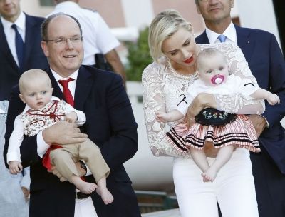 全球最富有的10个国王,世界上最富有的皇室排名