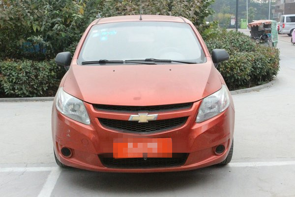 雪佛兰赛欧是什么样的款式,小巧好看的雪佛兰小赛欧新车