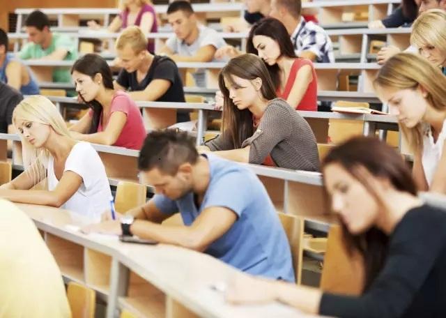 去美国留学读研究生gre需要考多少,申请美国硕士考gre还是gmat