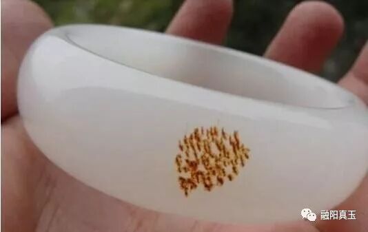 和田玉入门级手镯该如何挑选,挑选和田玉手镯应从哪些方面入手