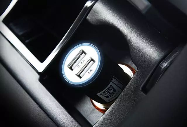 点烟器经常使用会不会亏电,点烟器放三个设备危险吗