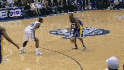 如何快速提高三分投篮稳定性,正确的投篮姿势总是三不沾怎么办